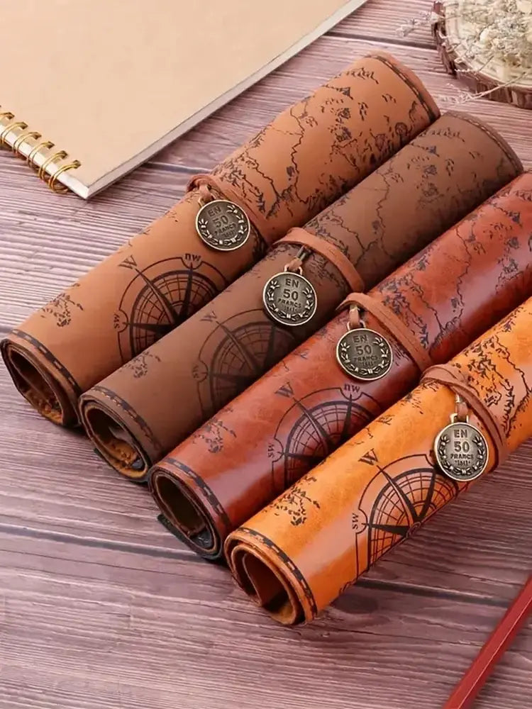 Vintage Treasure Map Leather Pencil Case – Roll-Up Pouch with Buckle Closure, Large Capacity Organizer for School, Art Supplies - Moss Roze